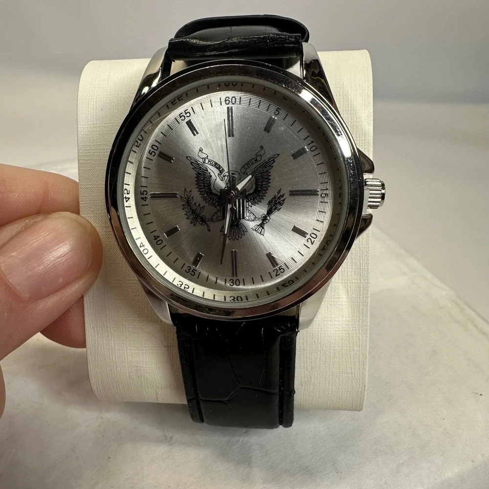 Relic by Fossil Mens Watch E Pluribus Unum US Eagle Black Leather Strap